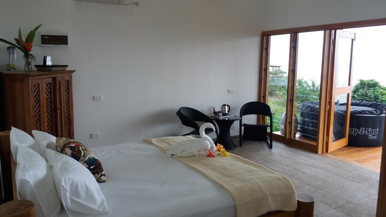 Korovesi Sunshine Villas Savusavu Kültér fotó